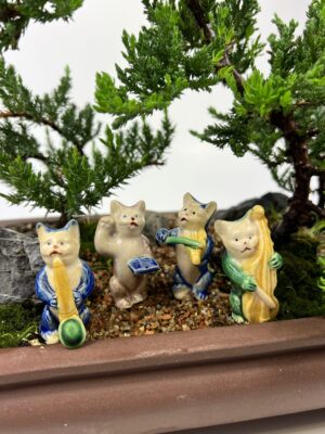 Figurine – Cat Band